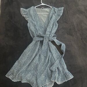 Cupshe Blue and White Floral Romper